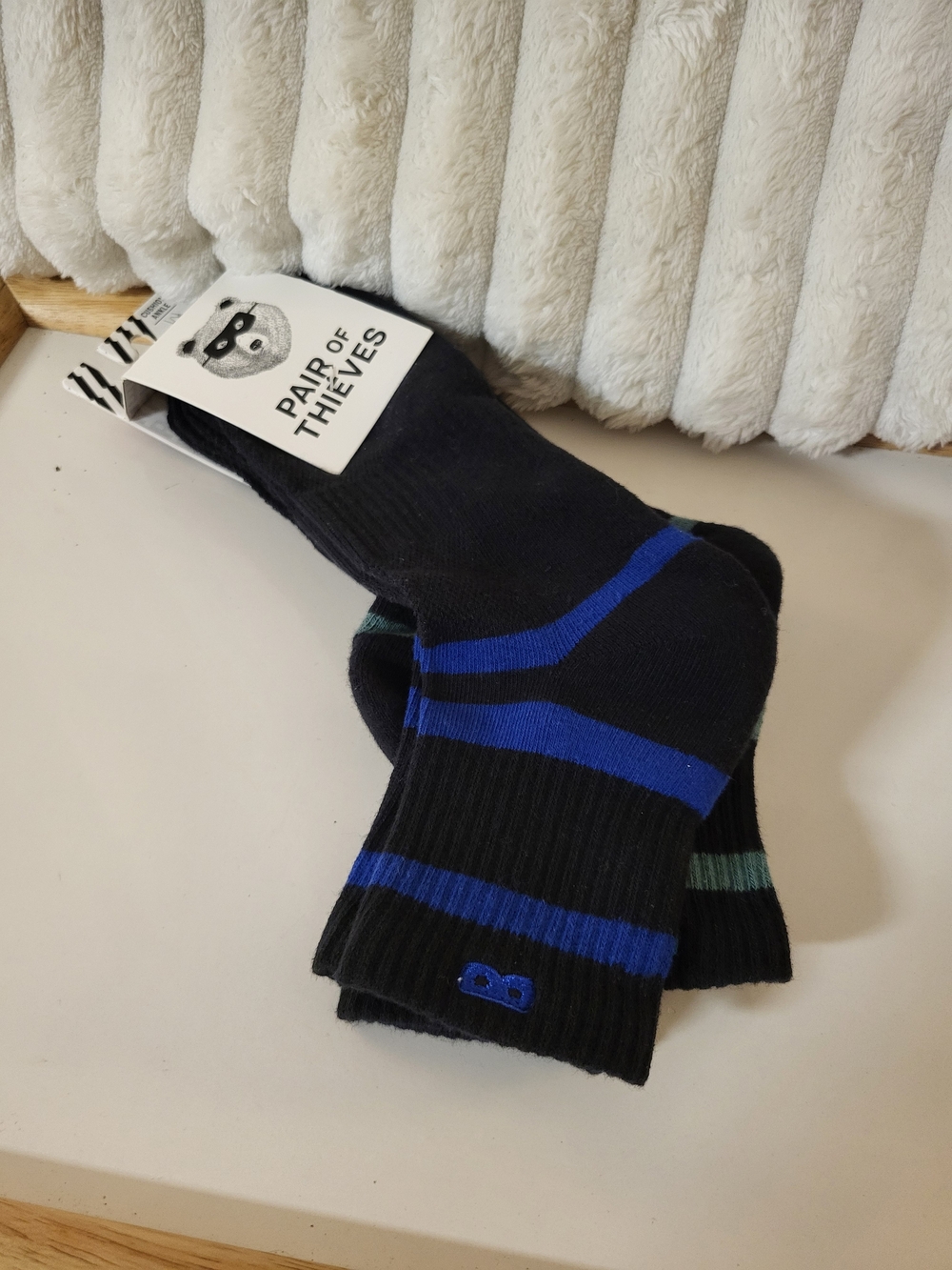 NWT Men's Pair of Thieves Blackout+Whiteout Cushion Ankle Socks 3-Pack Size 6-12